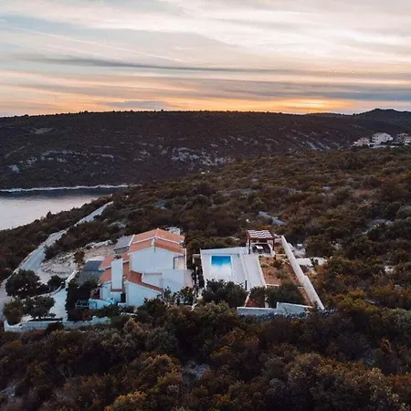 Brdar Comfortable Vinišće